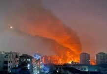 আগুনে পুড়লো সাততলা বস্তি