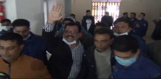 সাতক্ষীরায় শেখ হাসিনার গাড়িবহরে হামলার মামলায় সাবেক এমপি ও বিএনপির কেন্দ্রীয় নেতা হাবিবসহ ৩৪ আসামীর জেল হাজতে প্রেরন