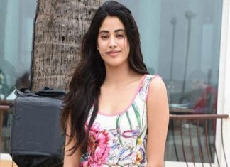 ভাইরাল শ্রীদেবী কন্যা