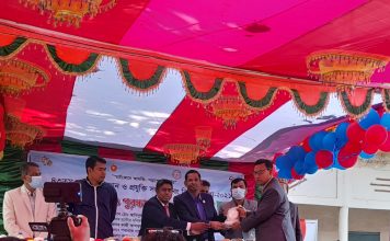 কলারোয়ায় বিজ্ঞান মেলার সমাপণী অনুষ্ঠানে পুরস্কার বিতরণ