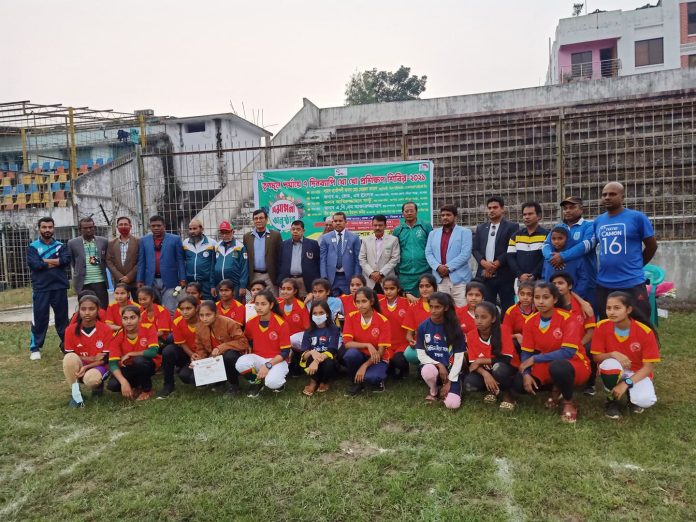 যশোরে খো খো প্রশিক্ষনের সমাপনি ও সনদ বিতরন