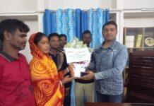 খুলনা জেলা আদিবাসী ফোরাম নেতৃবৃন্দের মতবিনিময়