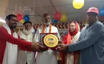 ভোরের সাথীর উদ্যোগে ইন্সট্রাক্টর মোস্তফা দম্পতির ৫০ বছর পালন