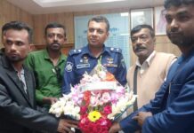 নড়াইল মডেল প্রেস ক্লাবের পক্ষ থেকে নবাগত পুলিশ সুপার জনাব মোহাঃ মেহেদী হাসানকে সম্মাননা স্মরণ প্রদান, ফুলের শুভেচ্ছা ওমতবিনিময় সভা অনুষ্ঠিত