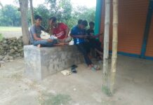 ঝিনাইদহ কালীগন্জ মোবাইল গেমে আসক্ত তরুনেরা,উৎকণ্ঠায় অভিভাবক