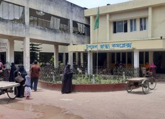 অভয়নগর উপজেলা স্বাস্থ্য কমপ্লেক্সে সরকারি মজুদ শেষ, বাধ্য হয়ে চড়া দামে কিনতে হচ্ছে ফার্মেসি থেকে হাসপাতালে মিলছে না জলাতঙ্কের টিকা, বিপাকে আক্রান্তরা