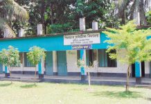 ফকিরহাটের শতবছরের ঐতিহ্যবাহী পিলজংগ মাধ্যমিক বিদ্যালয়ের একমাত্র একাডেমিক ভবন পরিত্যাক্ত ঘোষনা