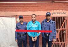 ডুমুরিয়ার আল আমীন নামে এক যুবক ভূয়া এস আই পরিচয়ে ঈশ্বরদী থানায় গ্রেপ্তার