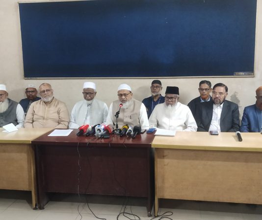 নির্বাচনত্তোর সহিংসতার অভিযোগ এনে সংবাদ সম্মেলন করলেন যশোরের নির্বাচিত ৫ এমপি